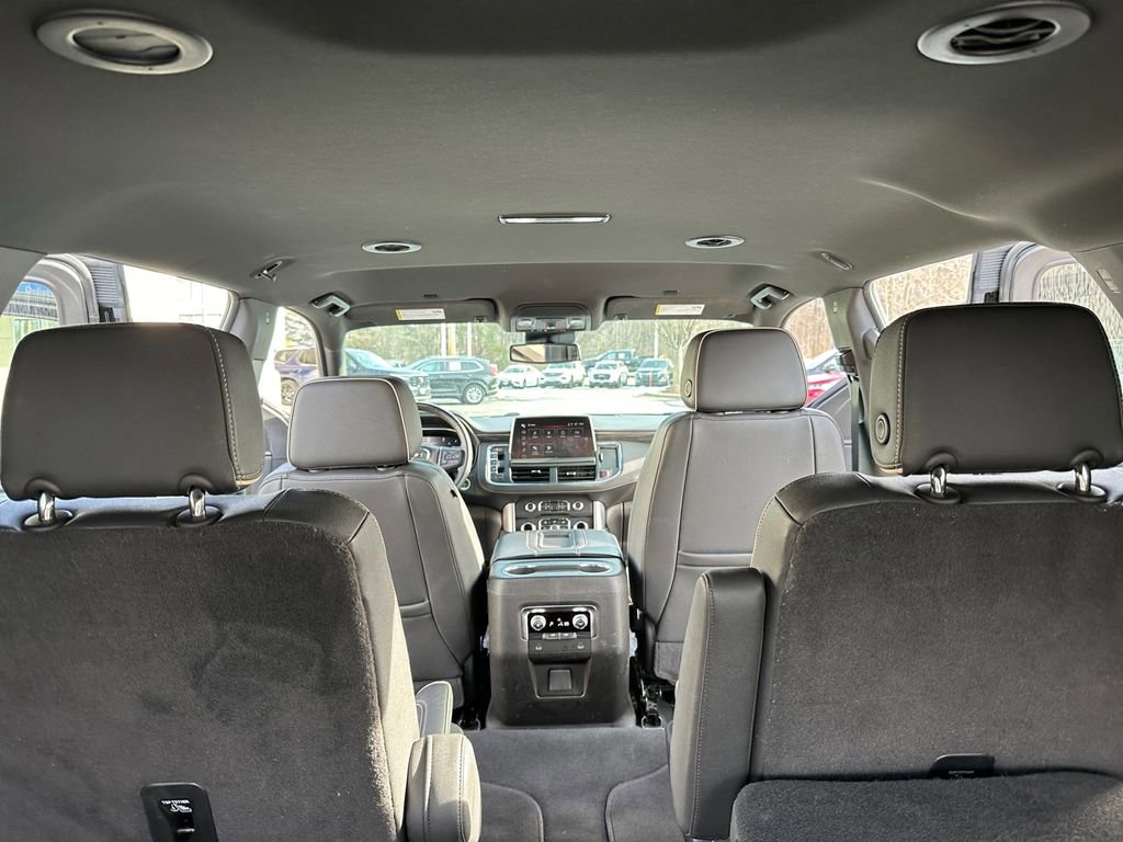 Used 2024 GMC Yukon SLT image 27