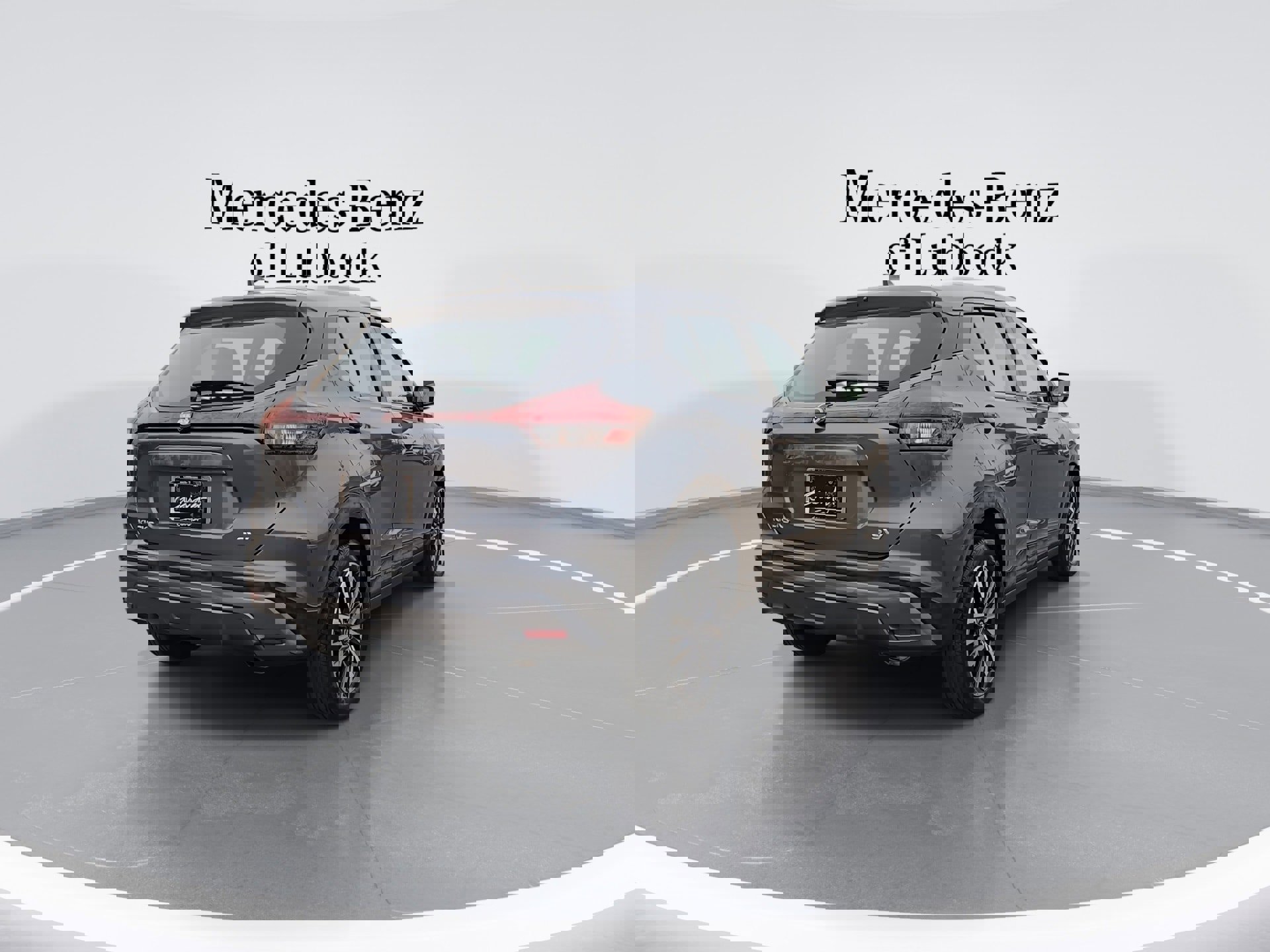 Used 2024 Nissan Kicks SV image 8