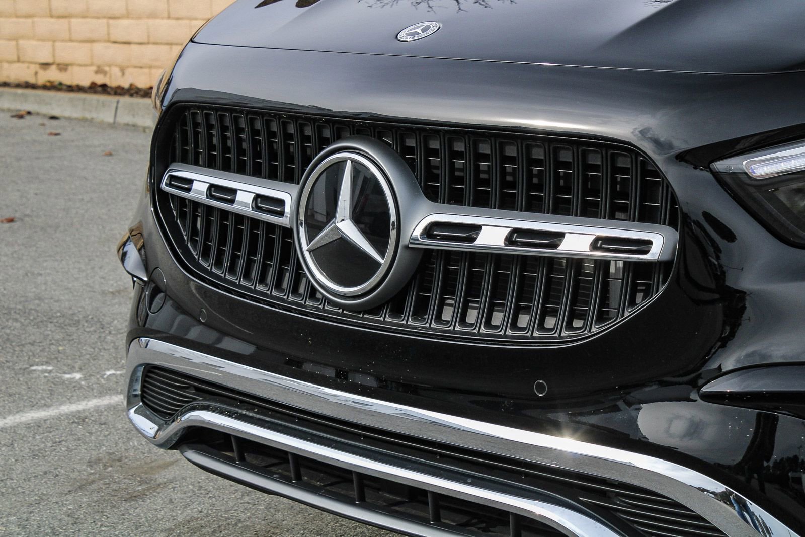 Certified 2026 Mercedes-Benz GLA 250 4MATIC image 6