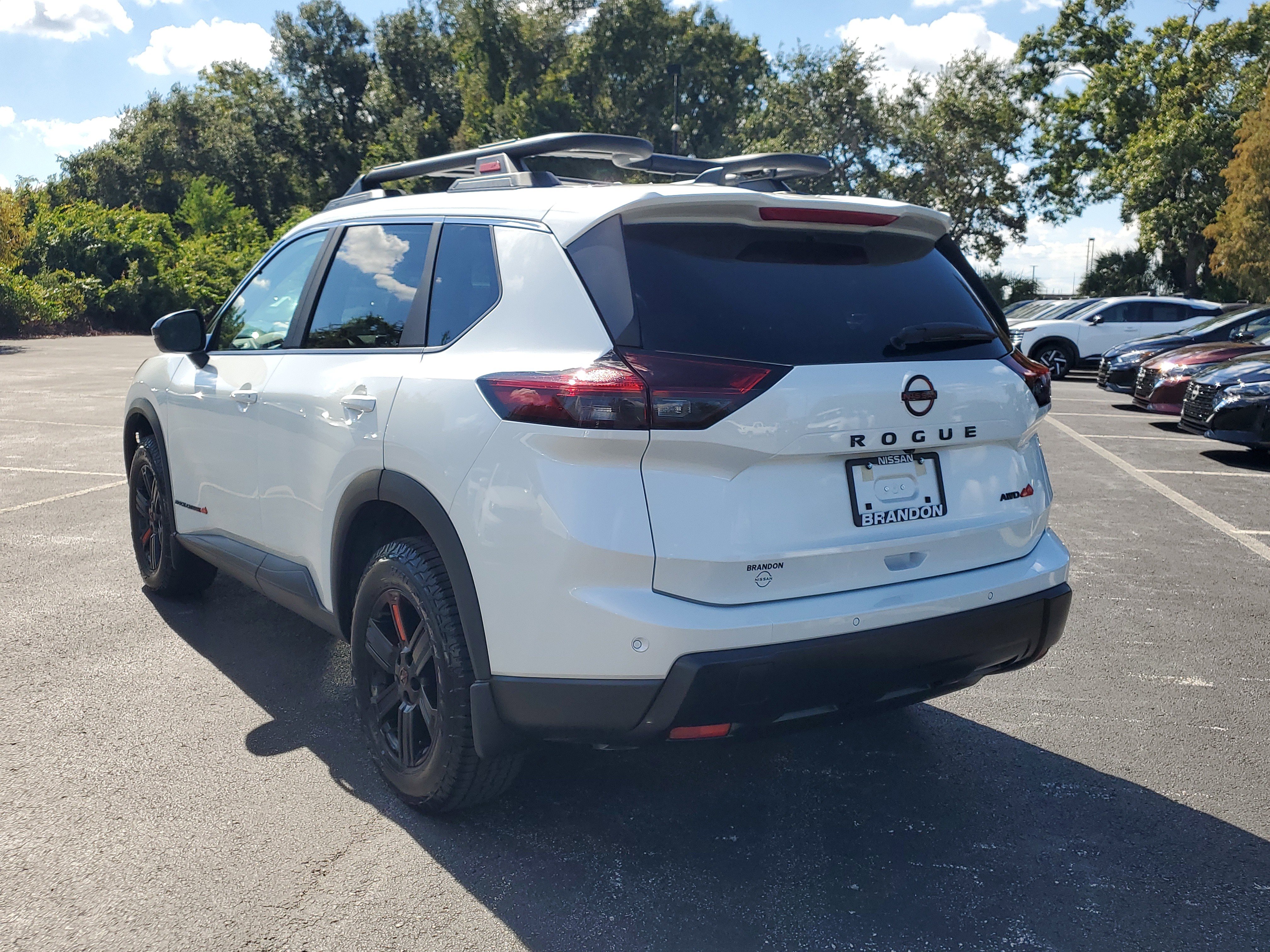New 2026 Nissan Rogue SV image 4