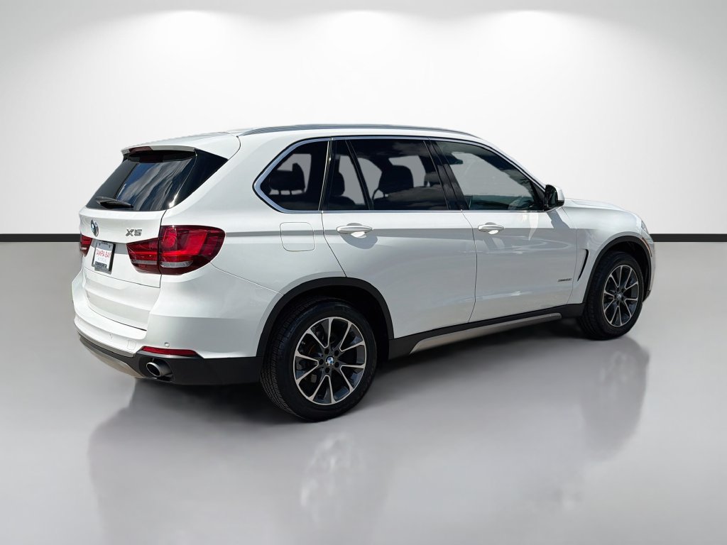 Used 2017 BMW X5 xDrive35i AWD/4WD image 3