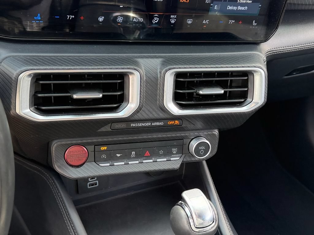 Used 2025 Ford Mustang GT Premium RWD image 19