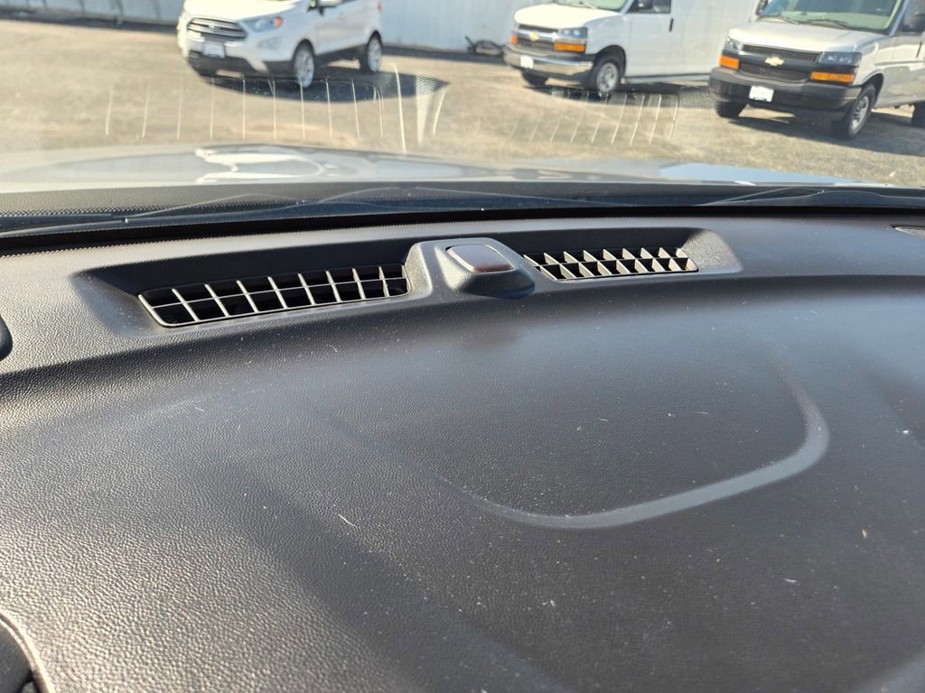 Used 2023 Chevrolet Equinox LS w/ LS Convenience Package image 8