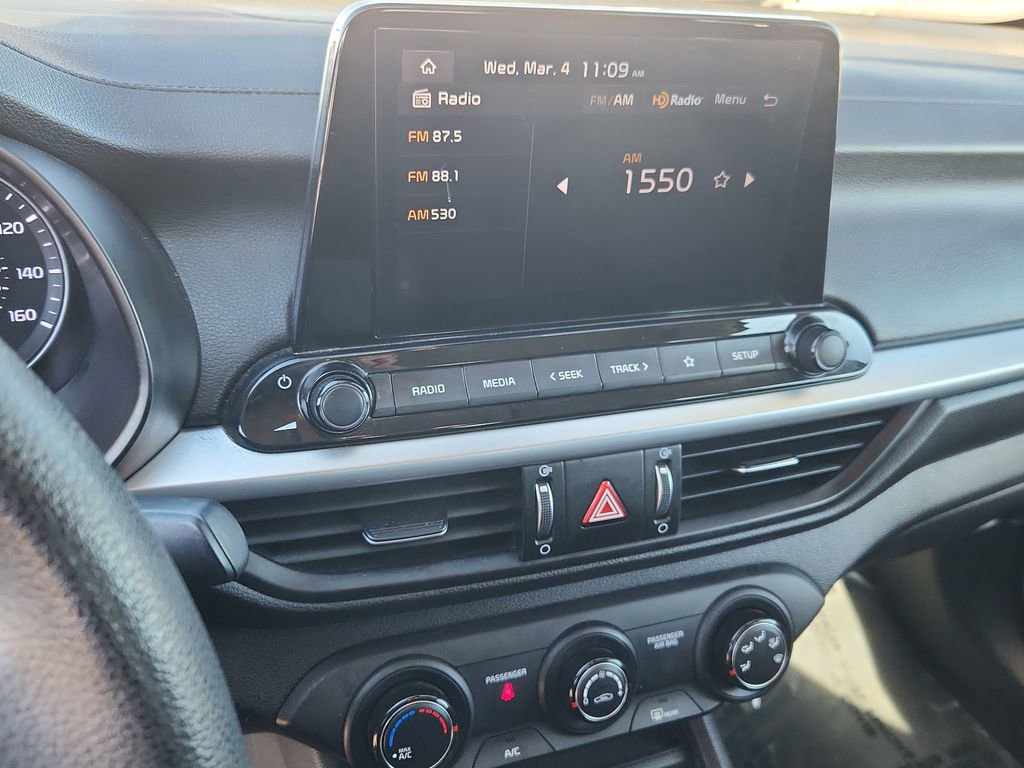 Used 2023 Kia Forte LXS image 23