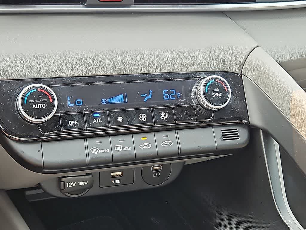 Certified 2025 Hyundai Elantra Sport w/ Cargo Package FWD image 14