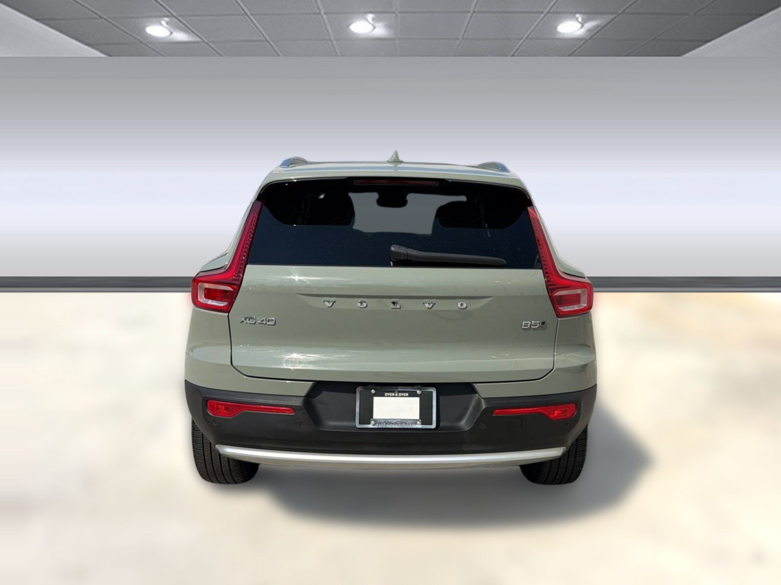 Certified 2023 Volvo XC40 B5 Plus w/ Protection Package Premier AWD/4WD image 10