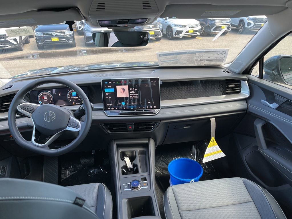 New 2026 Volkswagen Tiguan SE AWD/4WD image 15