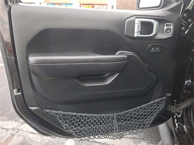 Used 2018 Jeep Wrangler Unlimited Sport S image 12