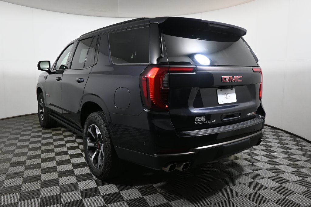 Used 2025 GMC Yukon AT4 Ultimate w/ LPO, Floor Liner Package AWD/4WD image 5