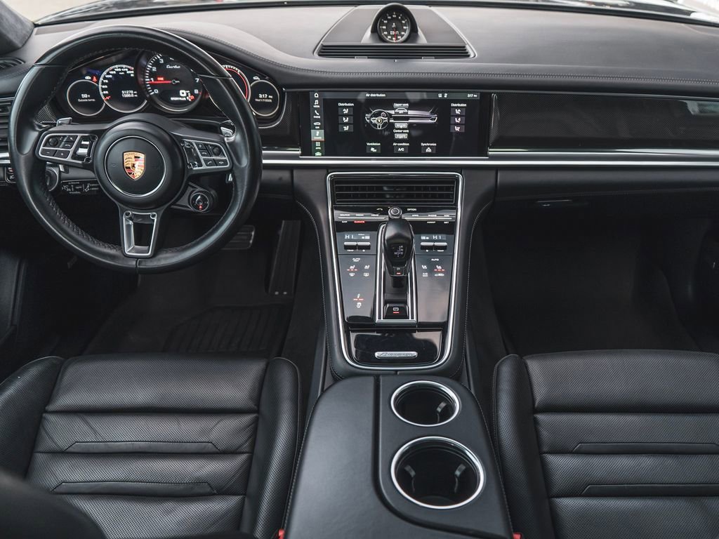 Used 2019 Porsche Panamera Turbo image 11