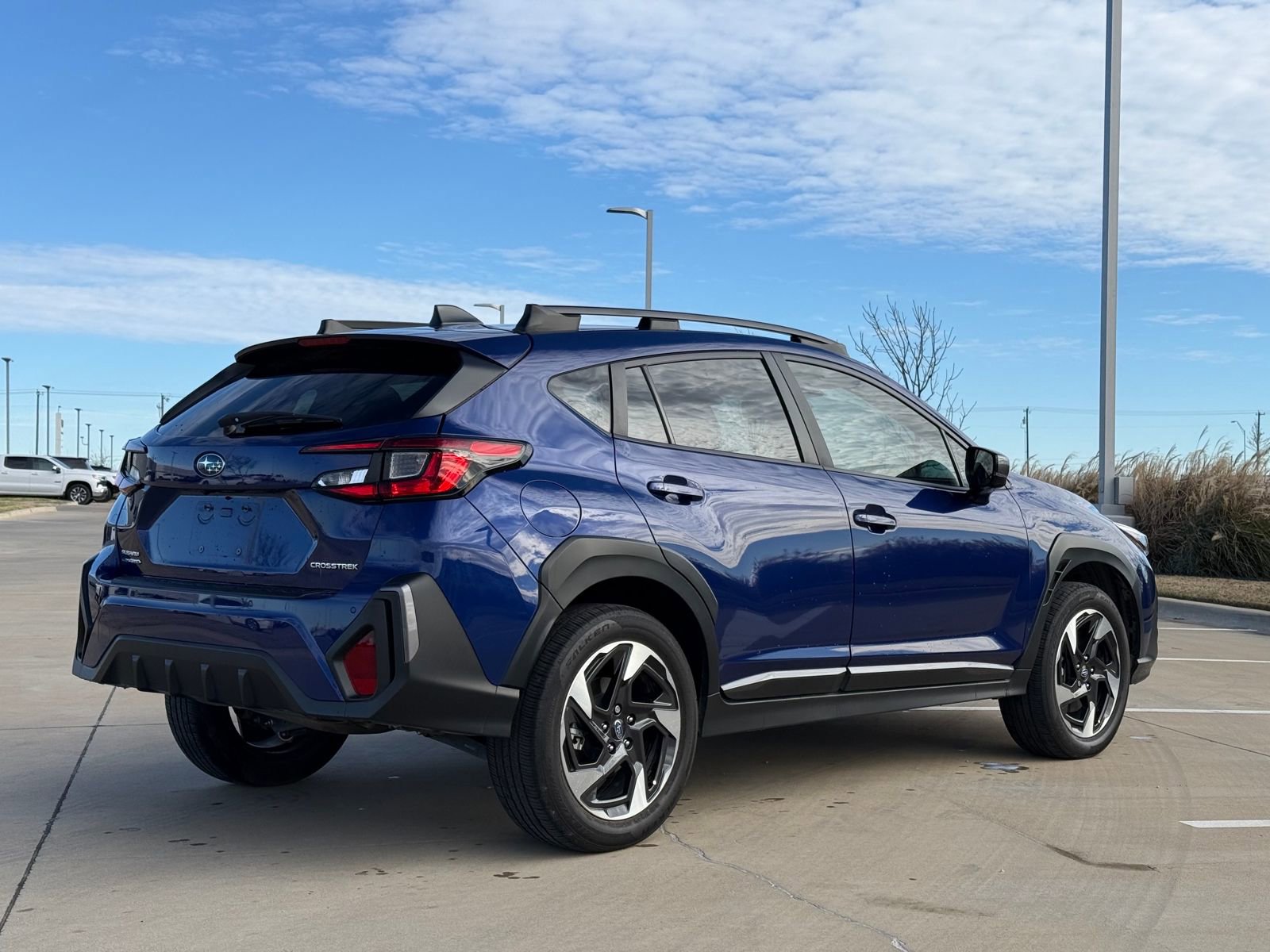 Used 2025 Subaru Crosstrek 2.5i Limited w/ Crosstrek Mirror Package image 8