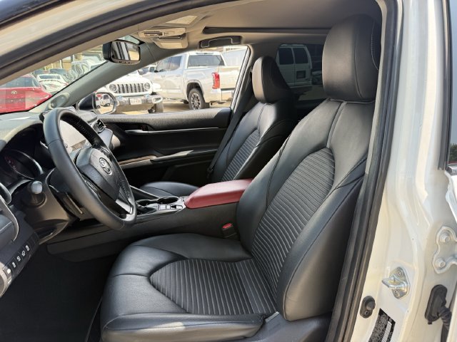 Used 2022 Toyota Camry XSE w/ Navigation Package FWD image 29