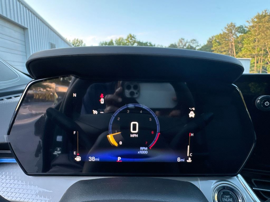 New 2026 Chevrolet Trax LT w/ LT Convenience Package FWD image 21