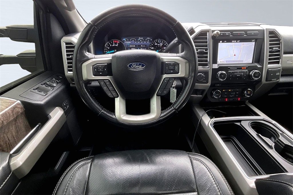 Used 2017 Ford F250 Lariat w/ Lariat Value Package image 5