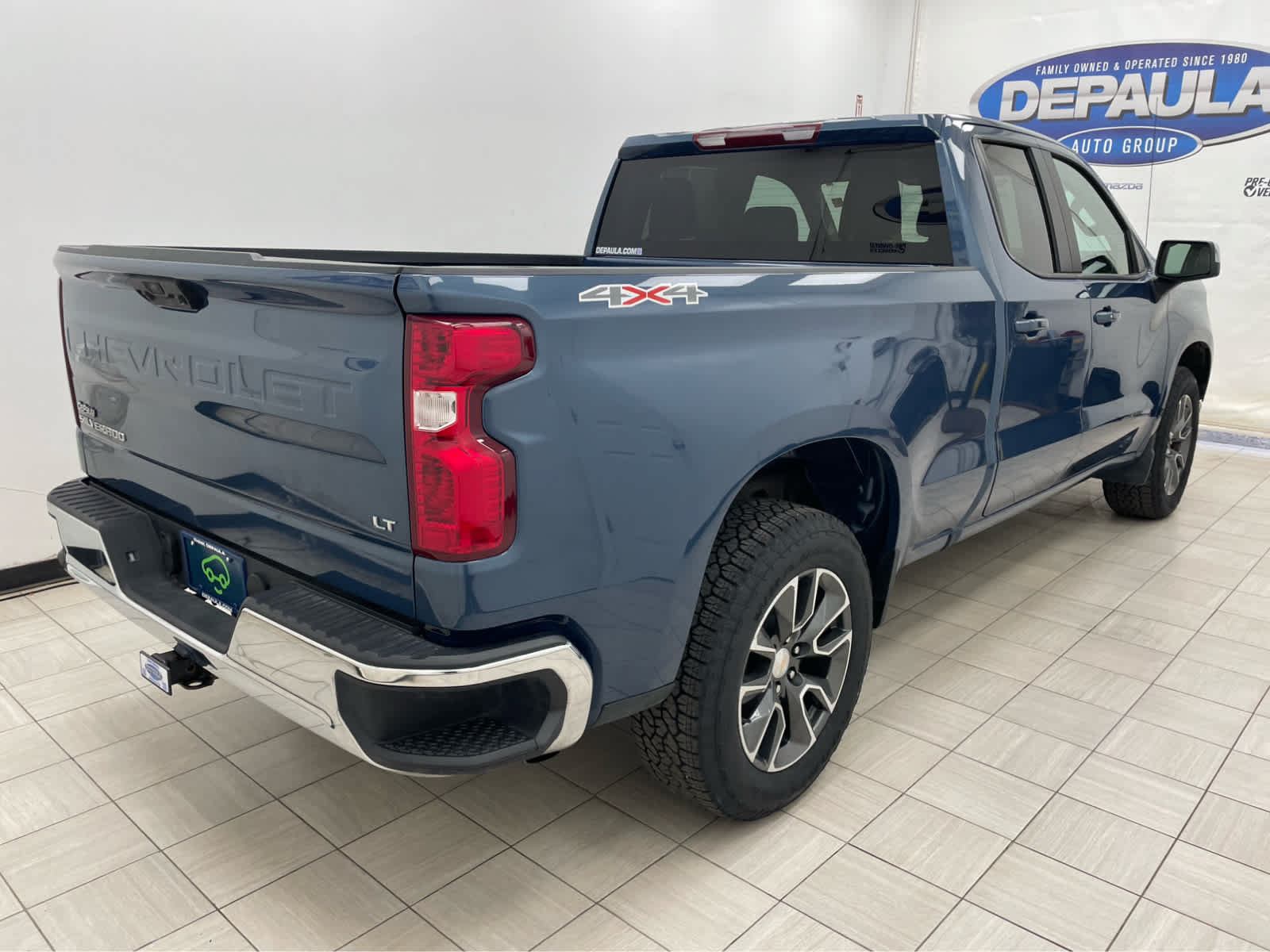 Used 2024 Chevrolet Silverado 1500 LT AWD/4WD image 21