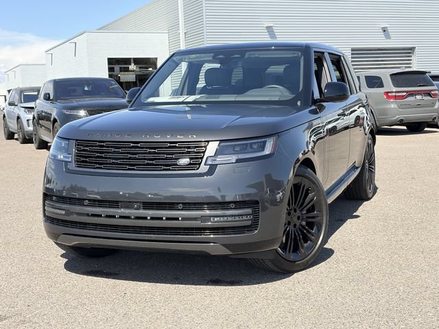 New 2026 Land Rover Range Rover Long Wheelbase SE AWD/4WD image 3