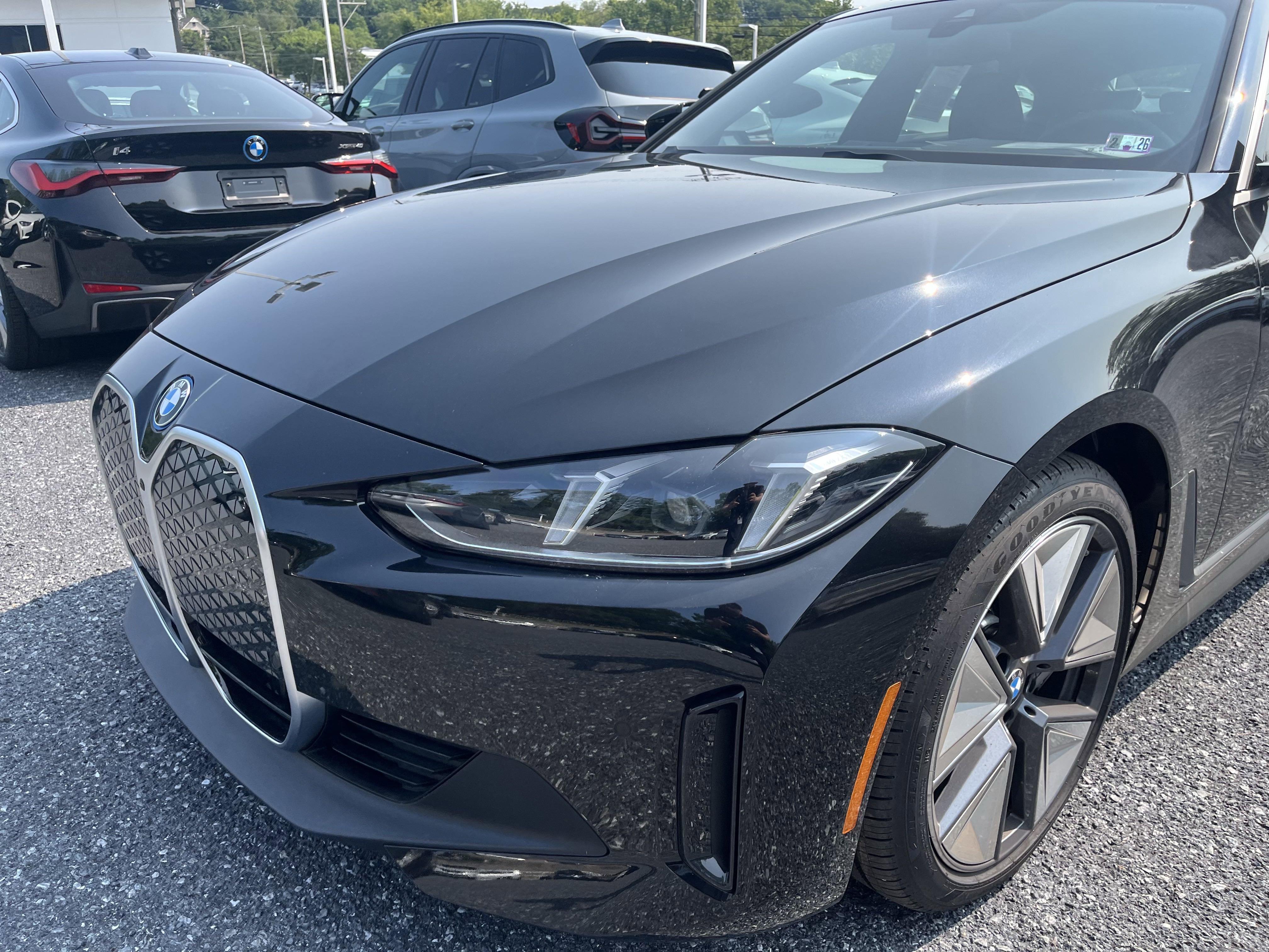 Used 2025 BMW i4 xDrive40i w/ Premium Package image 4