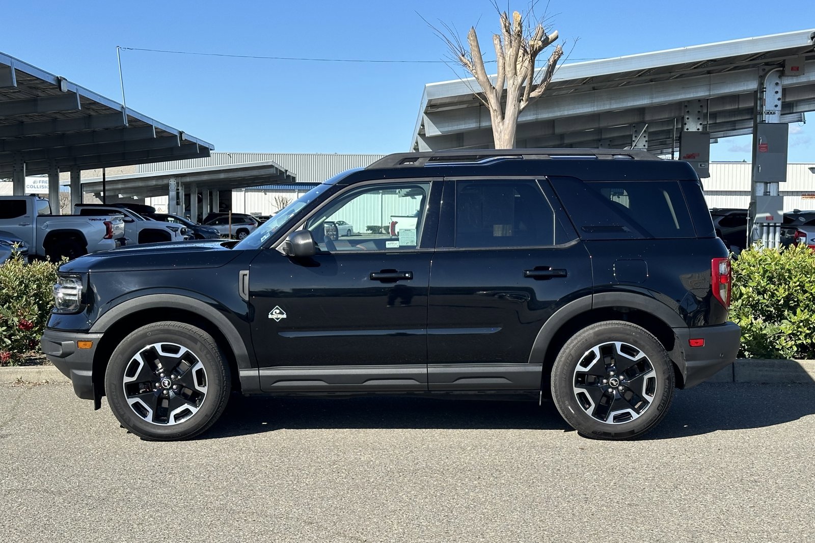 Used 2022 Ford Bronco Sport Outer Banks w/ Tech Package image 7