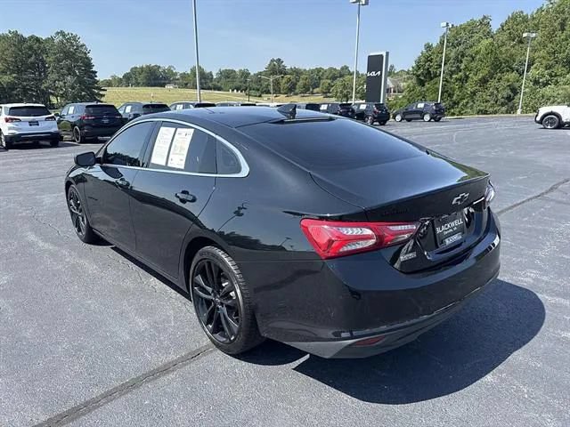 Used 2023 Chevrolet Malibu LT w/ Midnight Edition FWD image 5