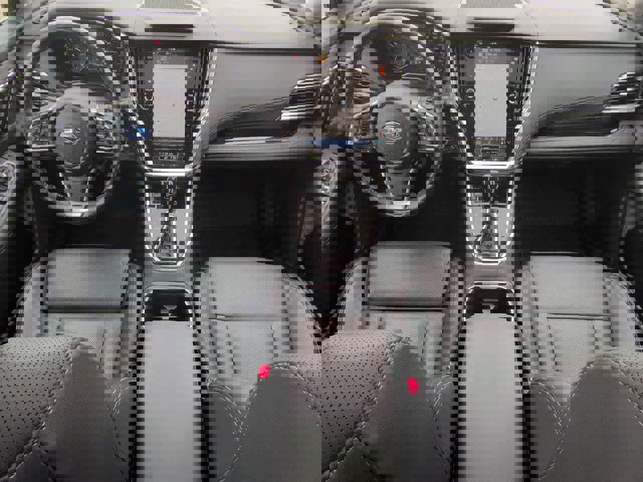 Used 2023 Subaru Outback Limited image 15