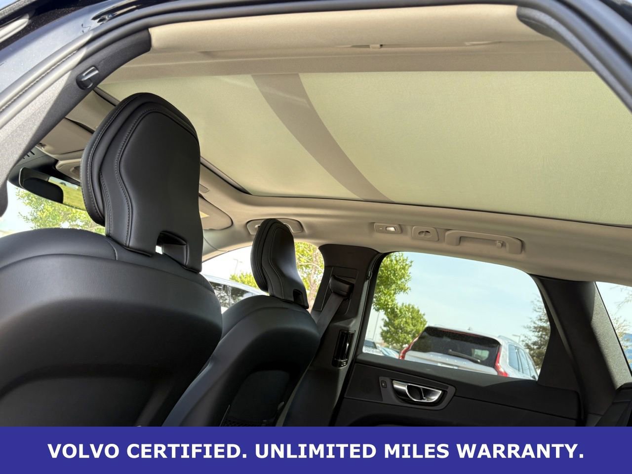 Certified 2025 Volvo XC60 B5 Core image 34