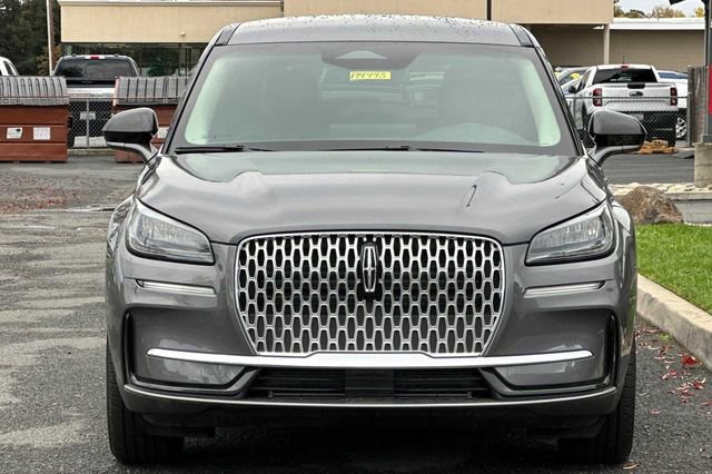 Used 2025 Lincoln Corsair FWD w/ Rear Removable Package Tray image 6