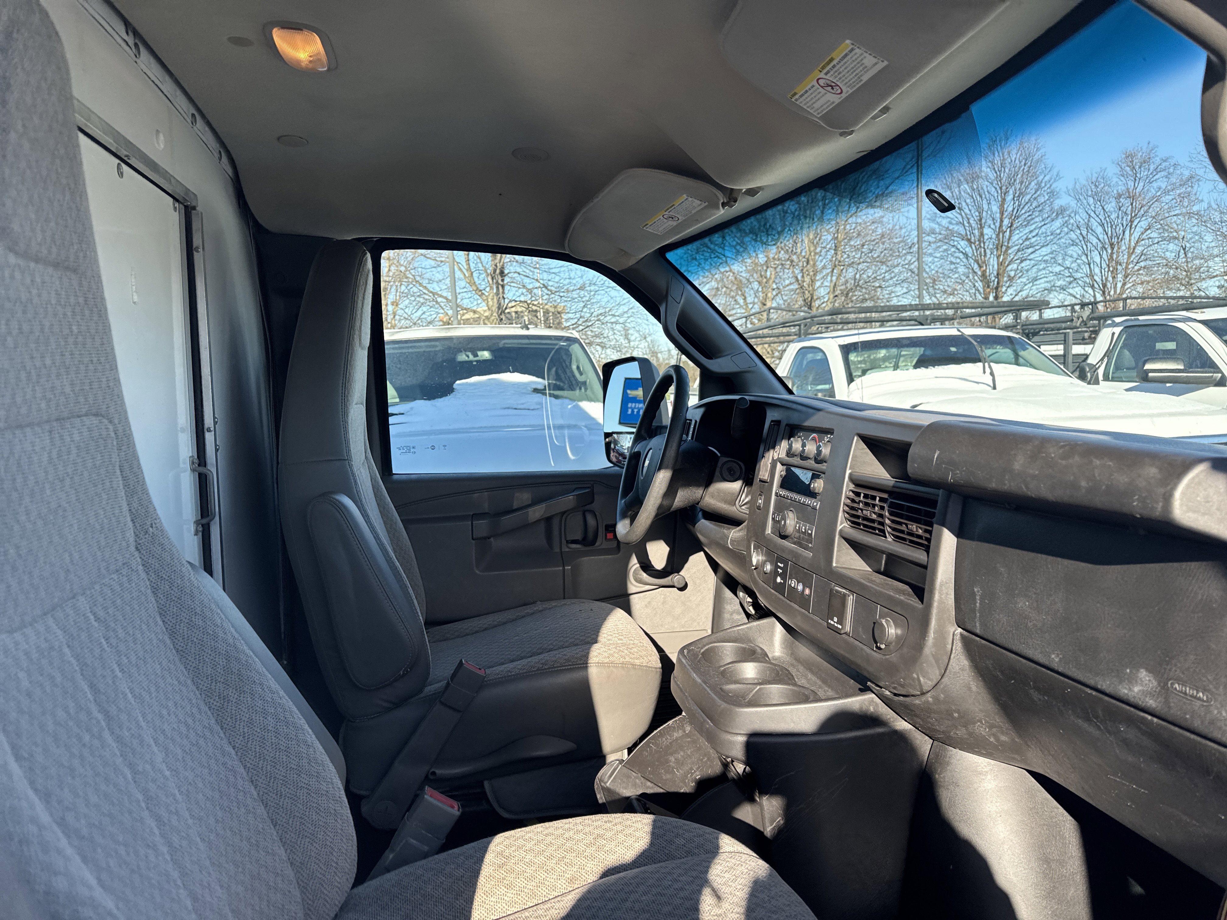 Used 2018 Chevrolet Express 3500 Extended w/ Driver Convenience Package image 12