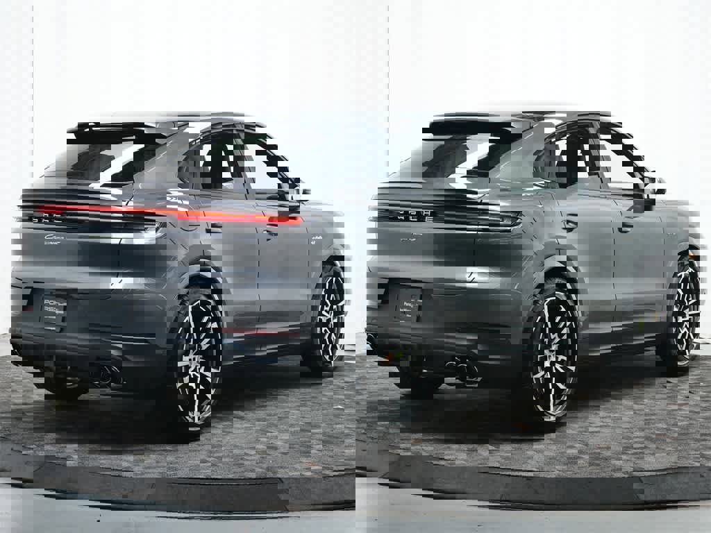 New 2025 Porsche Cayenne S image 7