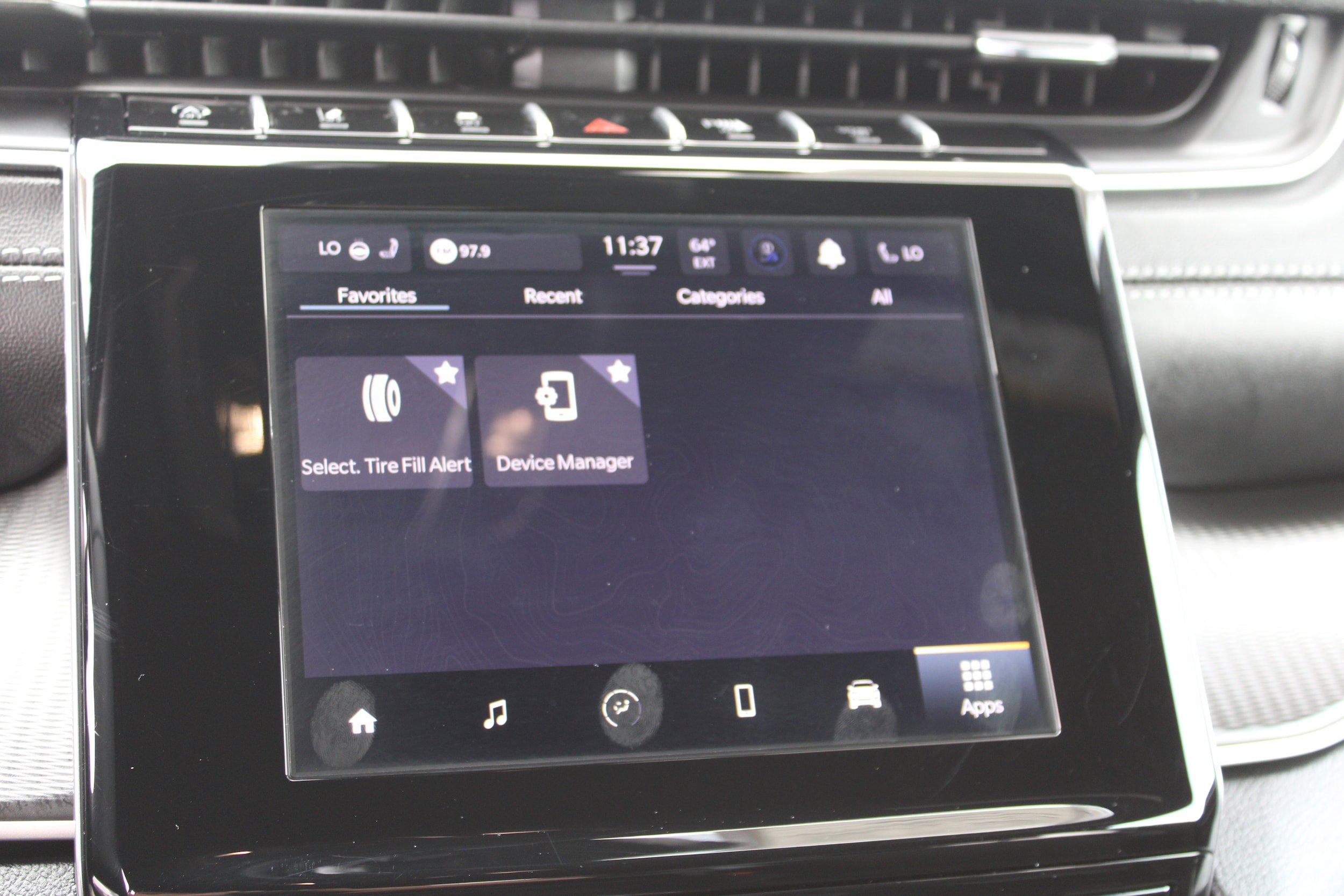 New 2025 Jeep Grand Cherokee Altitude RWD image 18