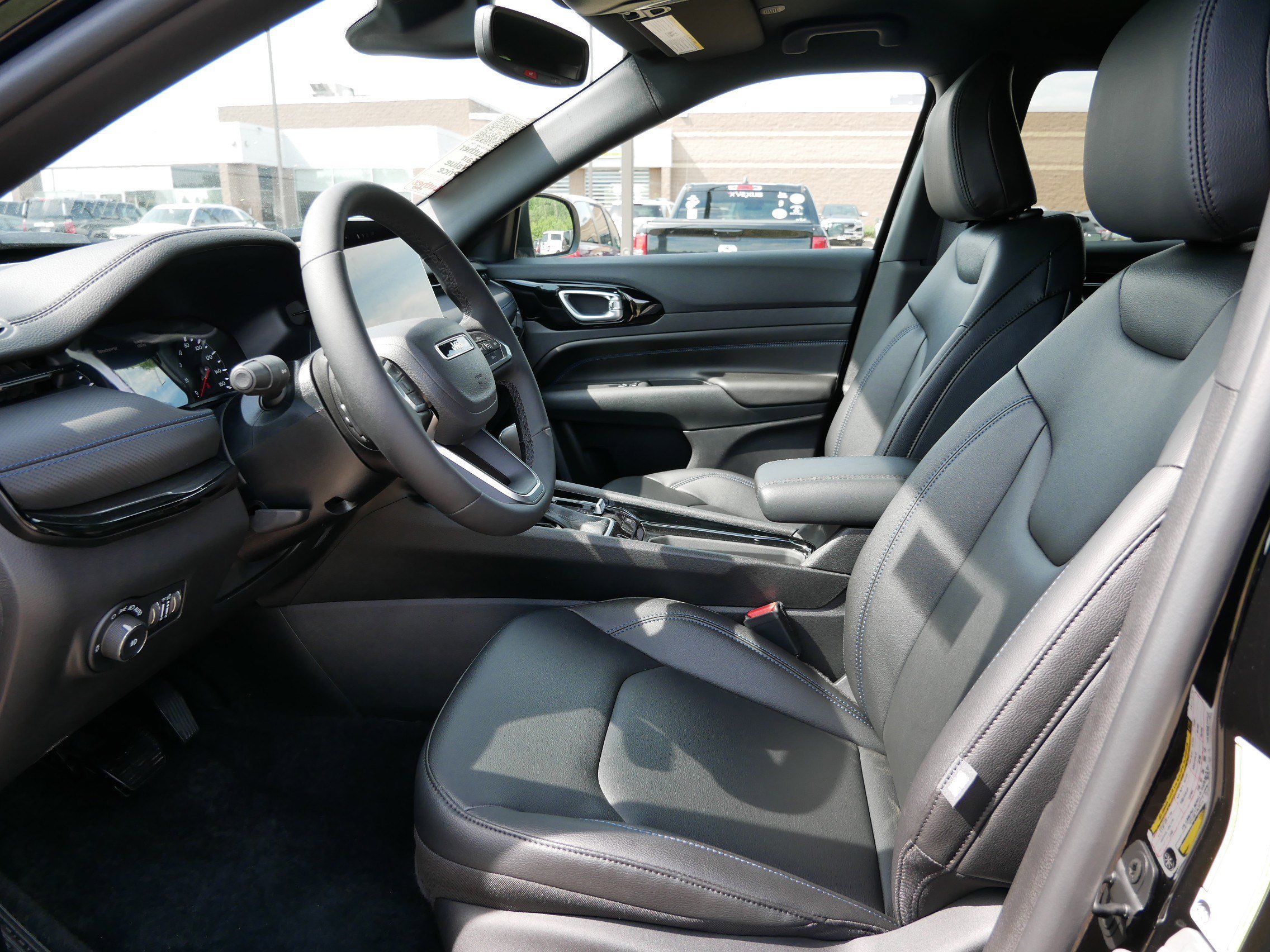 New 2026 Jeep Compass Limited AWD/4WD image 7