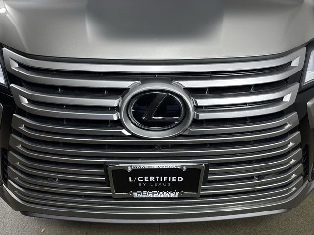 Used 2024 Lexus LX 600 4WD w/ Luxury Package image 30