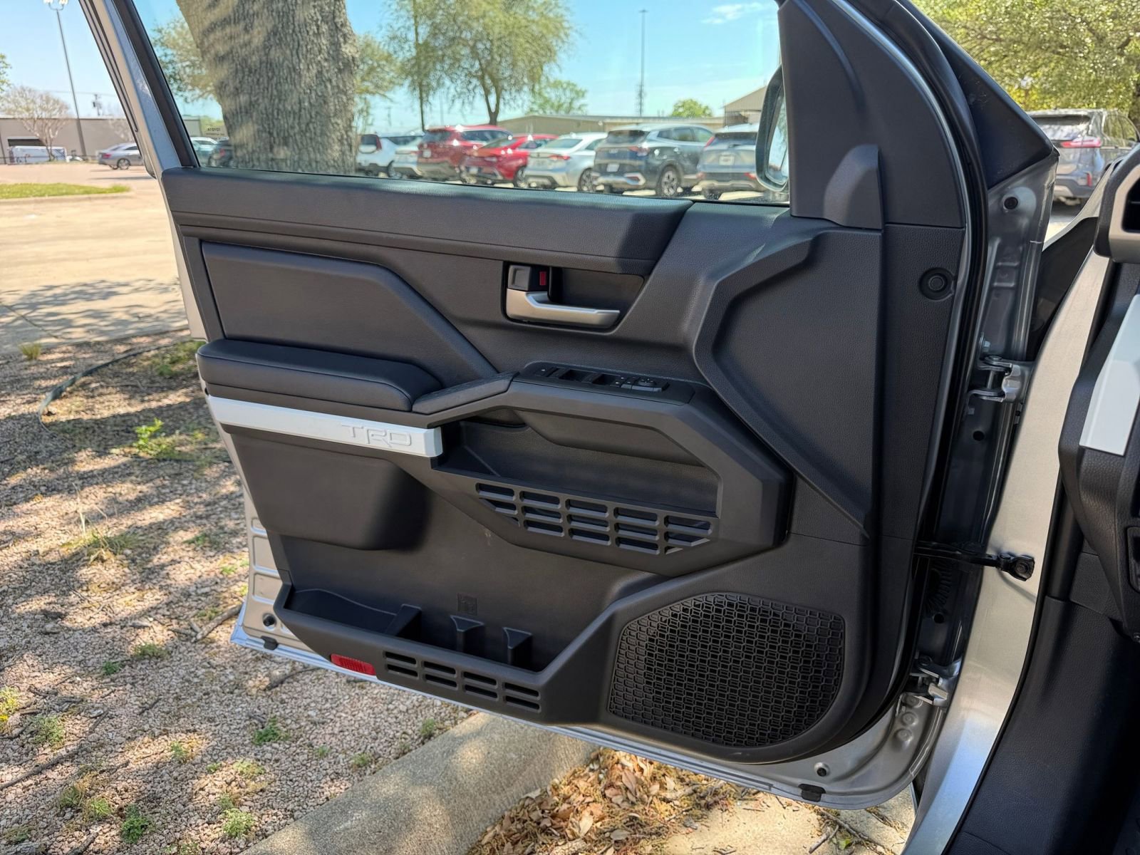 Used 2024 Toyota Tacoma TRD Off-Road image 20