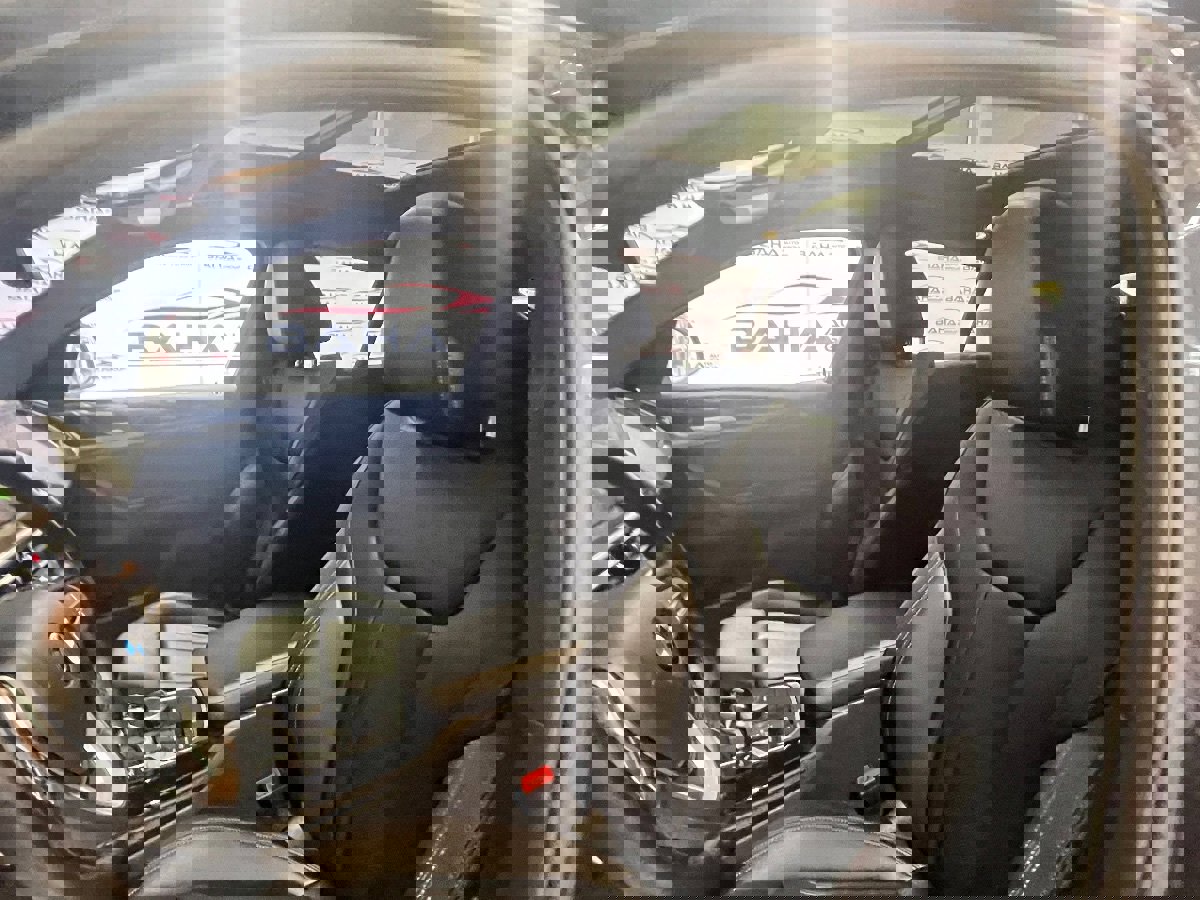 Used 2023 BMW X4 xDrive30i w/ Parking Assistance Package image 24