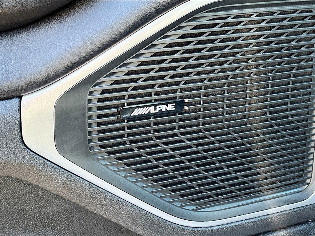 Used 2023 Jeep Wagoneer Series III w/ Preferred Equipment Group image 19