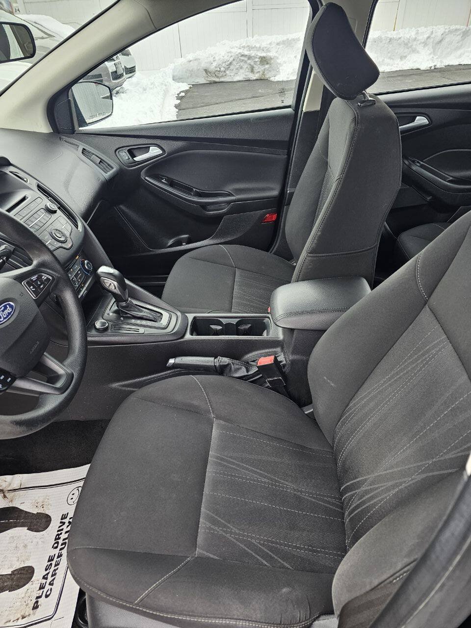 Used 2016 Ford Focus SE FWD image 10
