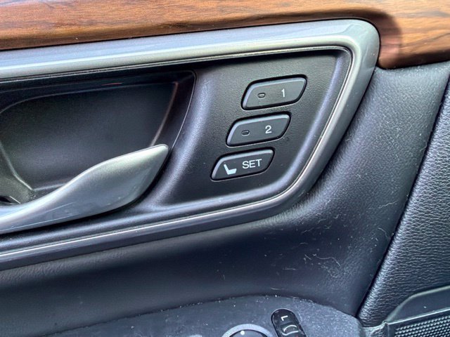 Used 2020 Honda CR-V Touring image 30