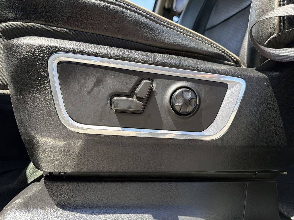 Used 2021 RAM 1500 Laramie image 14