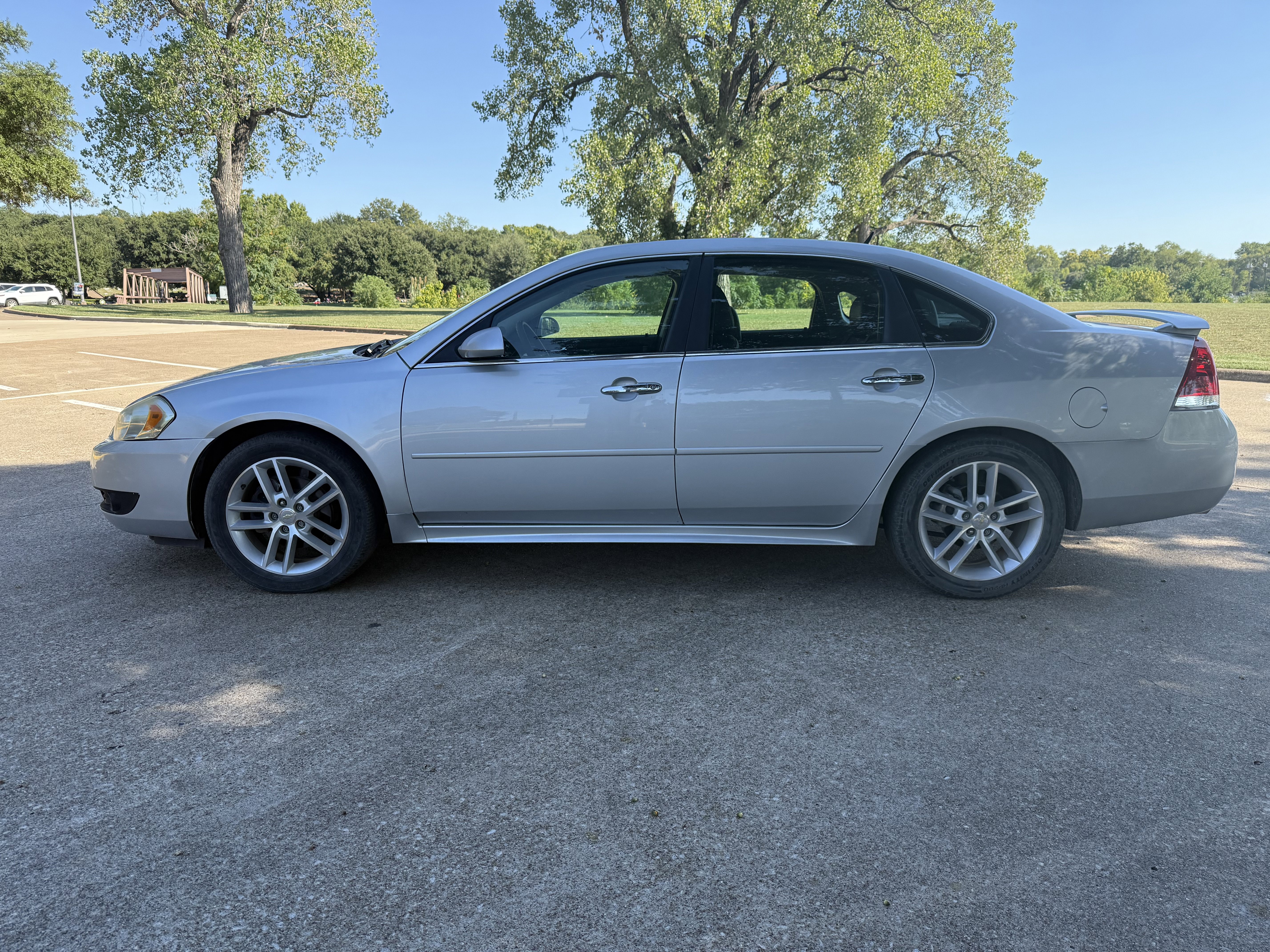 Used 2016 Chevrolet Impala LTZ image 8
