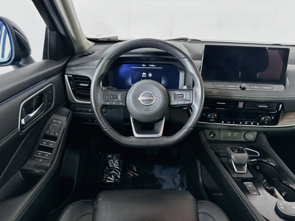 Certified 2024 Nissan Rogue Platinum AWD/4WD image 32
