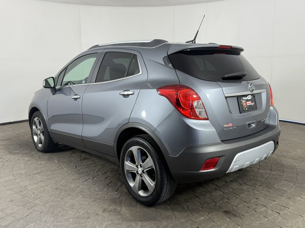 Used 2014 Buick Encore Convenience FWD image 5