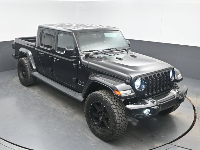 Used 2023 Jeep Gladiator Overland AWD/4WD image 13