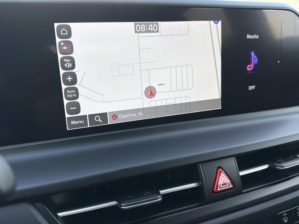 Used 2025 Kia Seltos EX FWD image 18