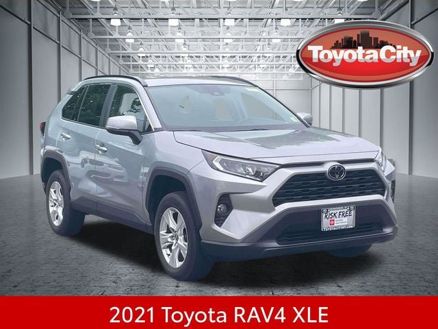 Certified 2021 Toyota RAV4 XLE AWD/4WD image 1