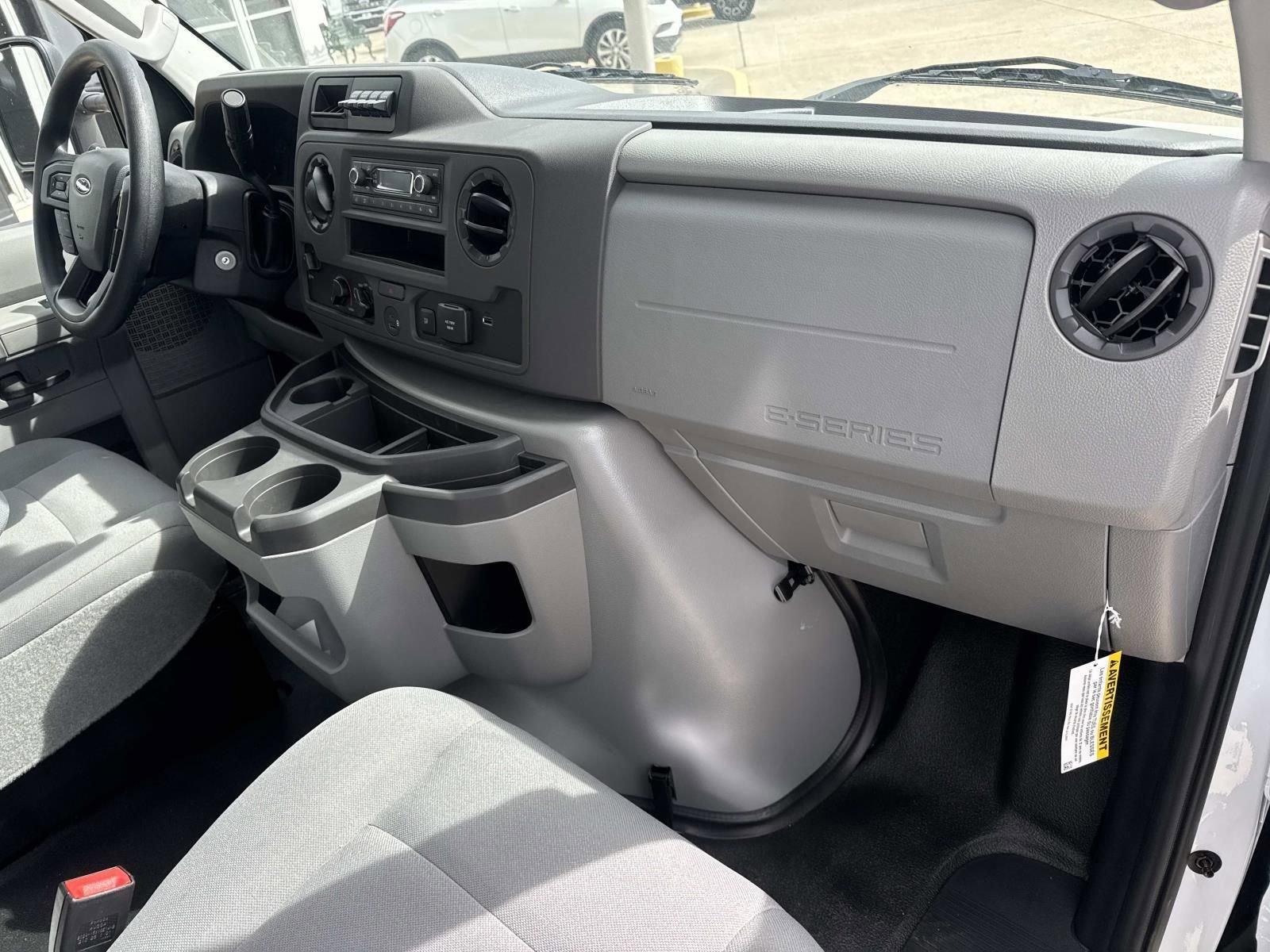 New 2026 Ford E-350 and Econoline 350 Super Duty w/ Power Equipment Group image 20