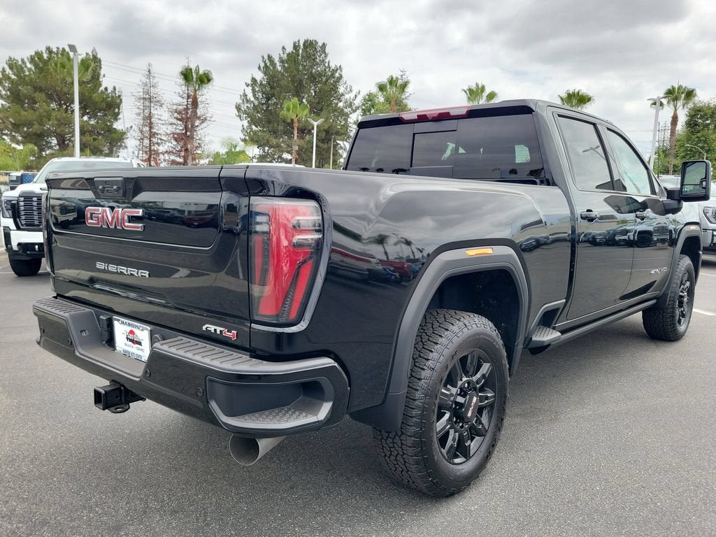 New 2026 GMC Sierra 2500 AT4 w/ AT4 Premium Plus Package AWD/4WD image 4