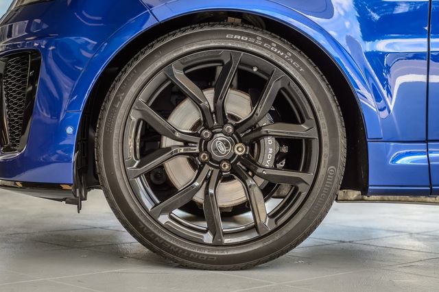 Used 2020 Land Rover Range Rover Sport SVR AWD/4WD image 13