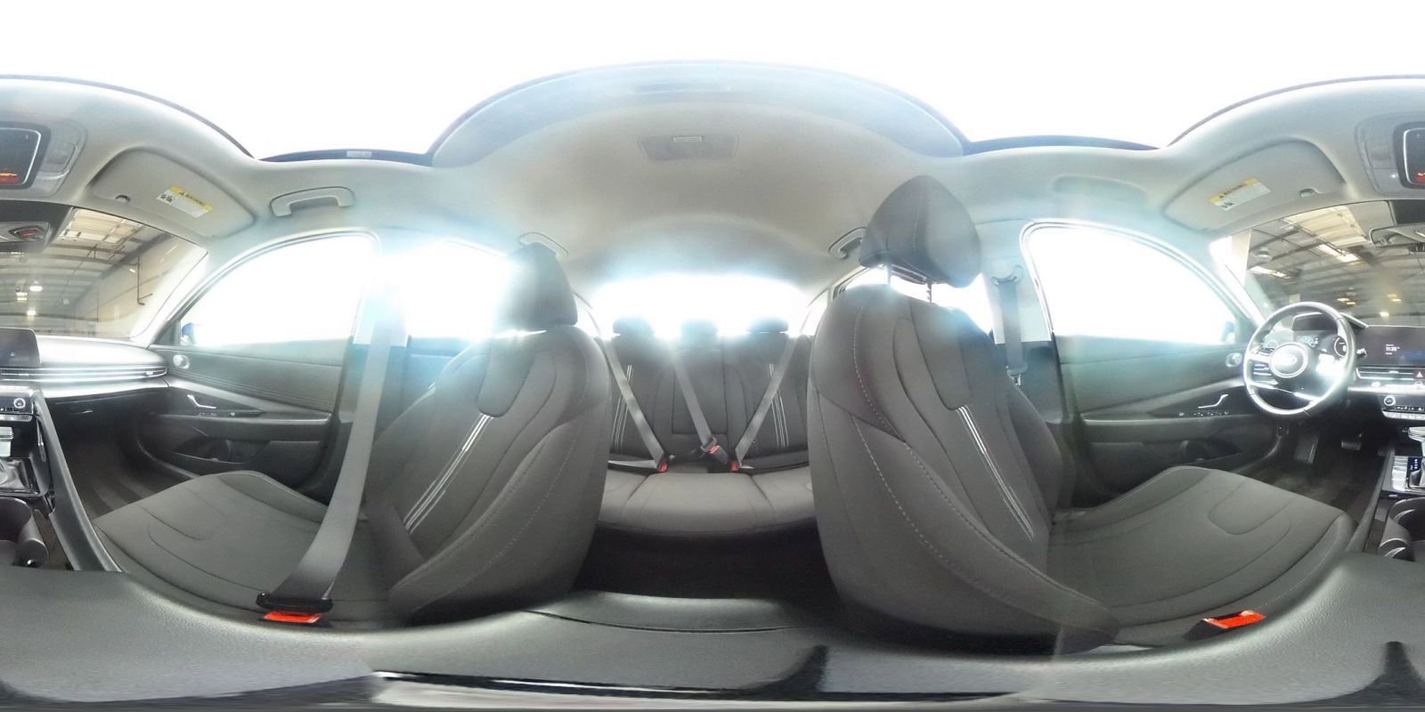 Used 2025 Hyundai Elantra SEL image 44