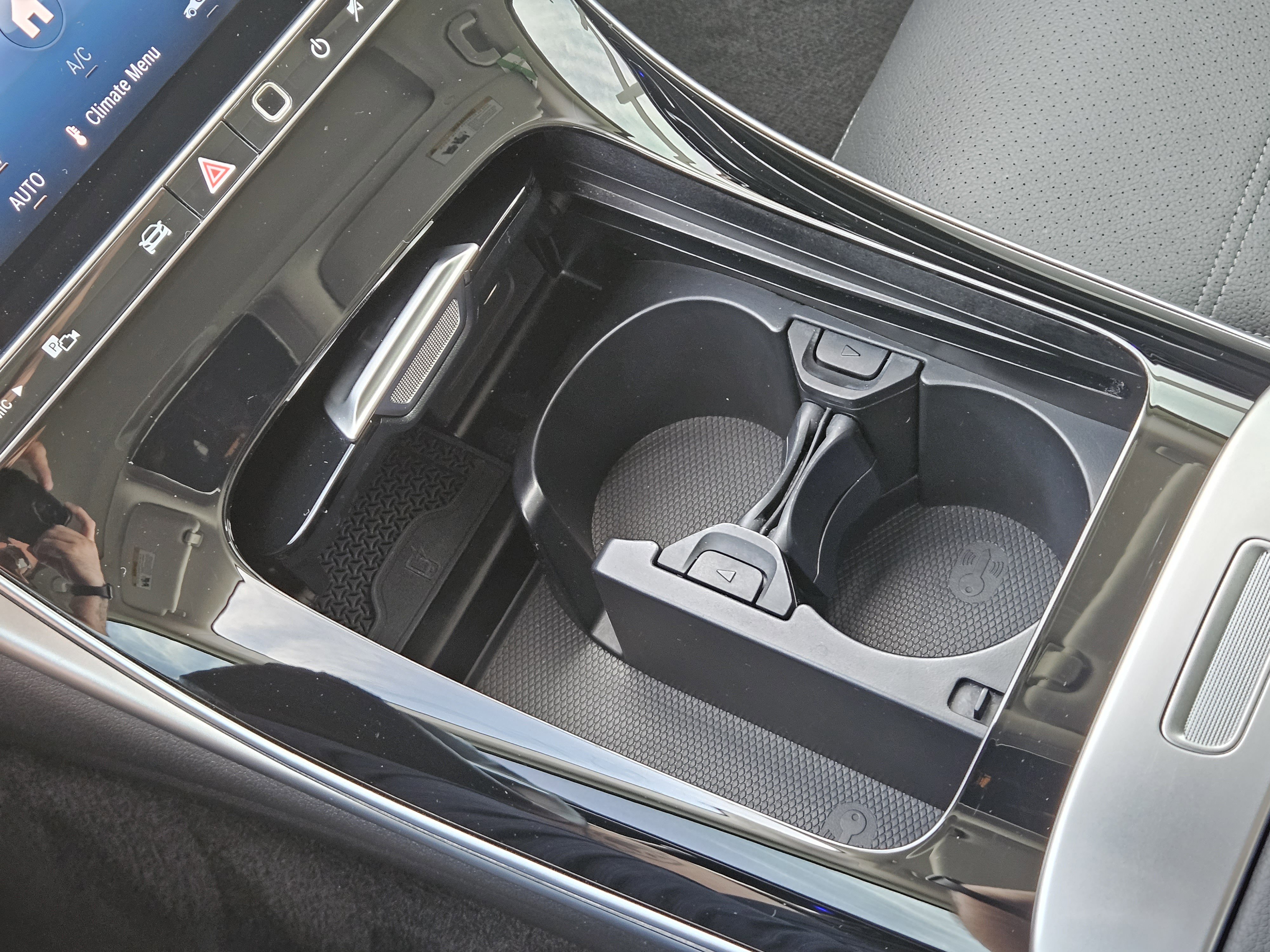 Certified 2025 Mercedes-Benz C 300 Sedan image 21