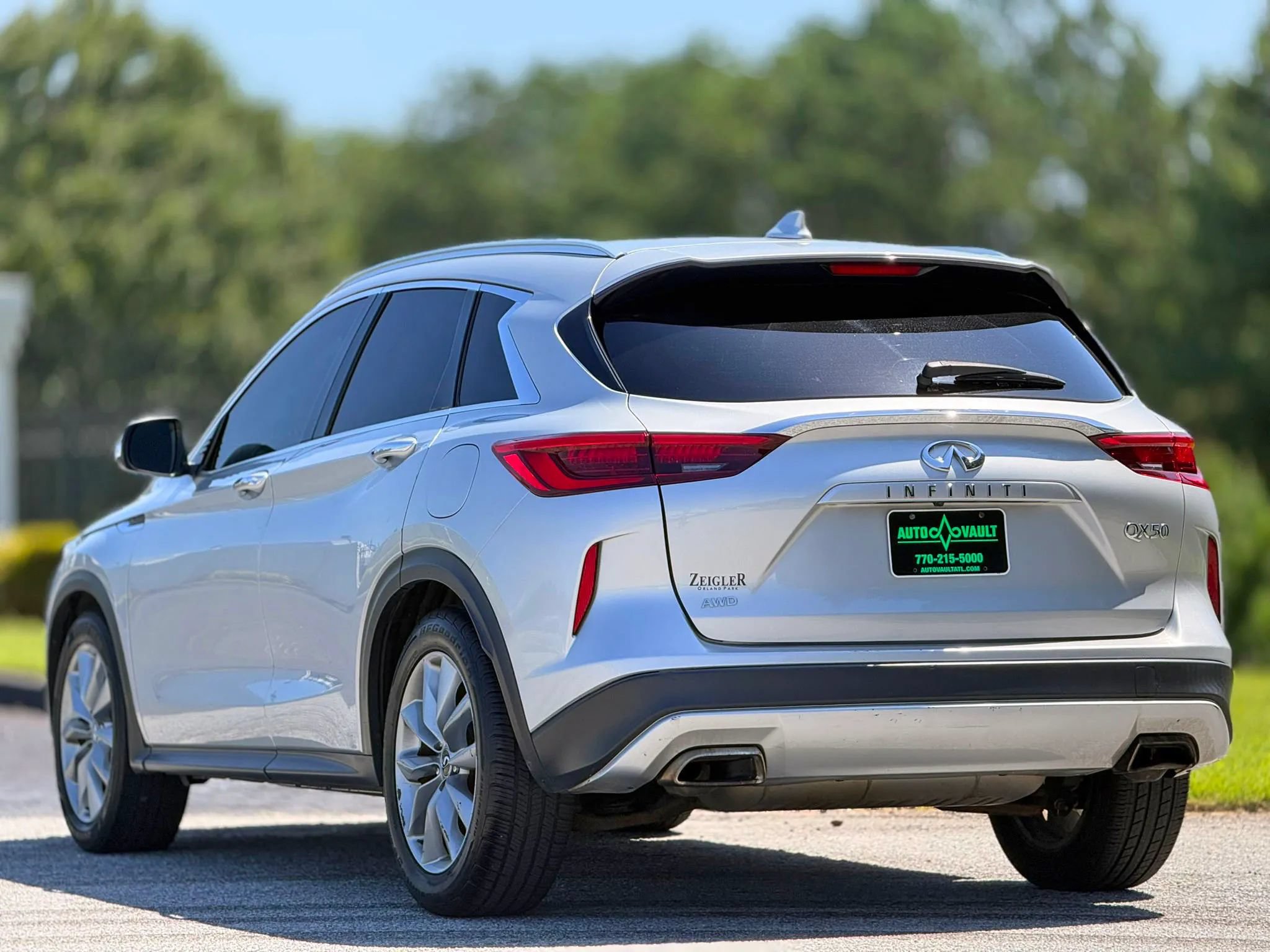 Used 2019 INFINITI QX50 Luxe AWD/4WD image 6