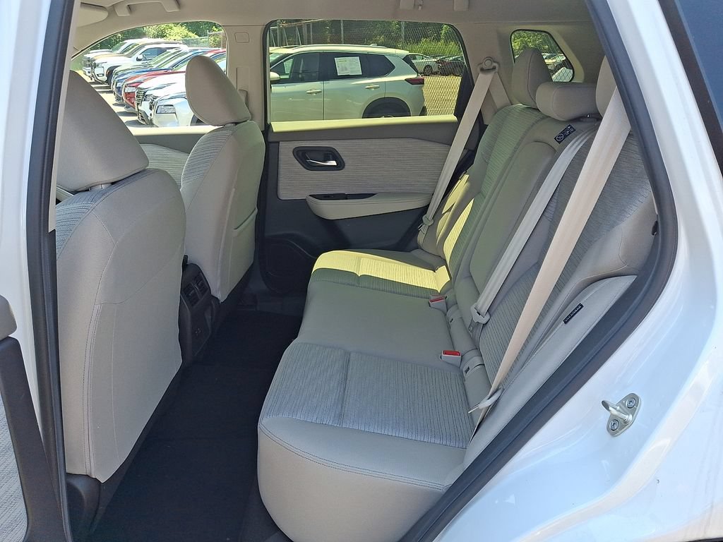 Certified 2023 Nissan Rogue SV AWD/4WD image 11